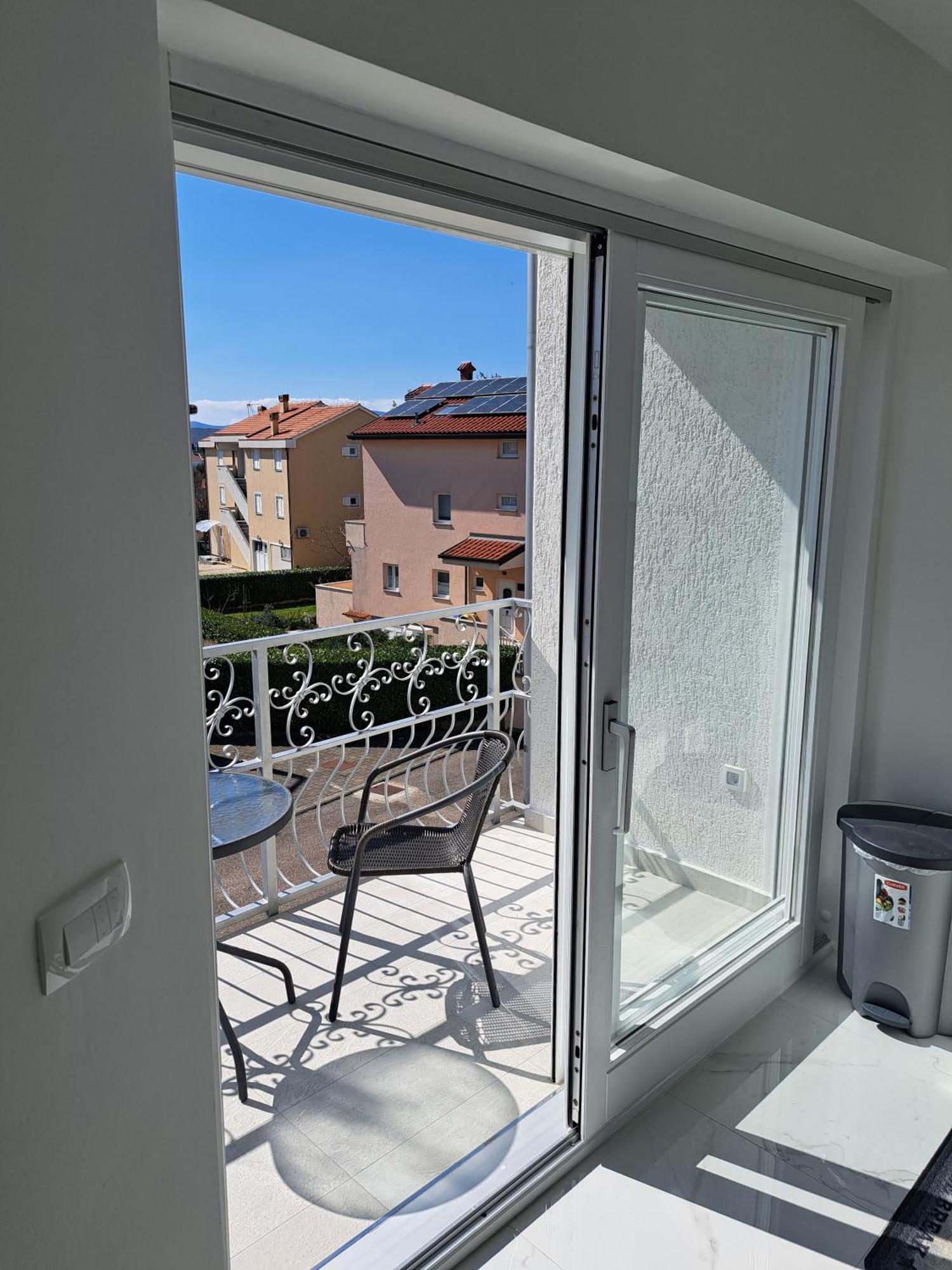Apartmani Totić Malinska Zewnętrze zdjęcie